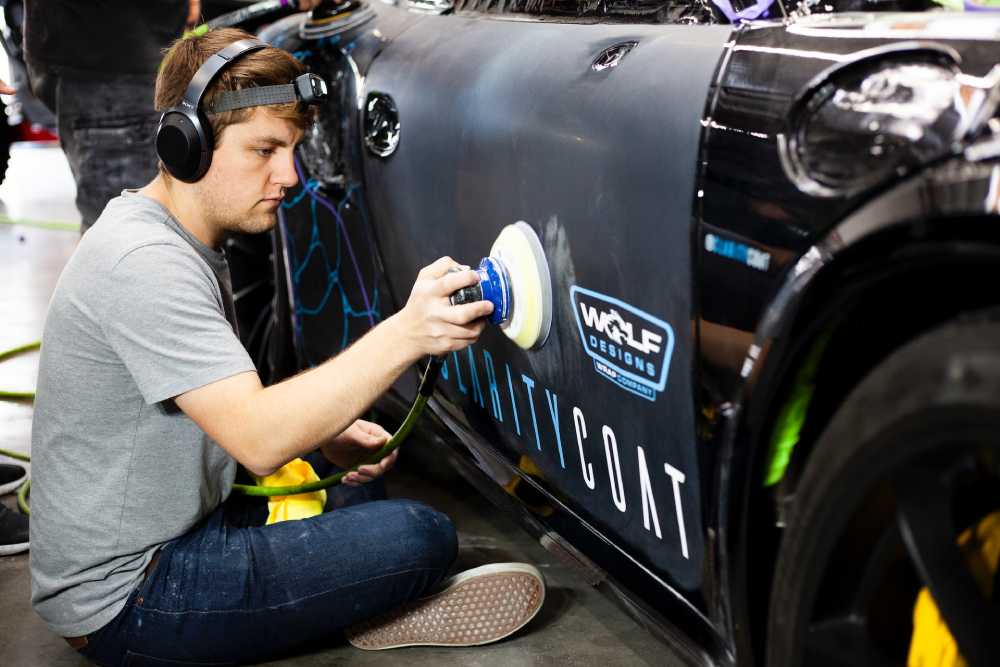 Navigating Tupelo's Climate with a Reputable Body Shop