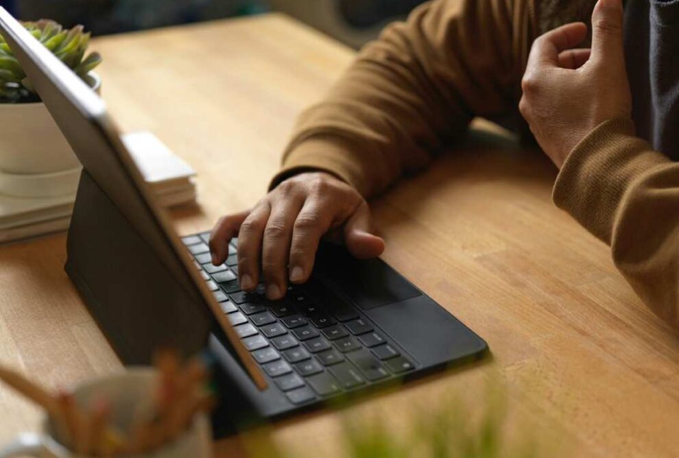 How Onboarding Platform Can Reduce Turnover Costs for Your Business