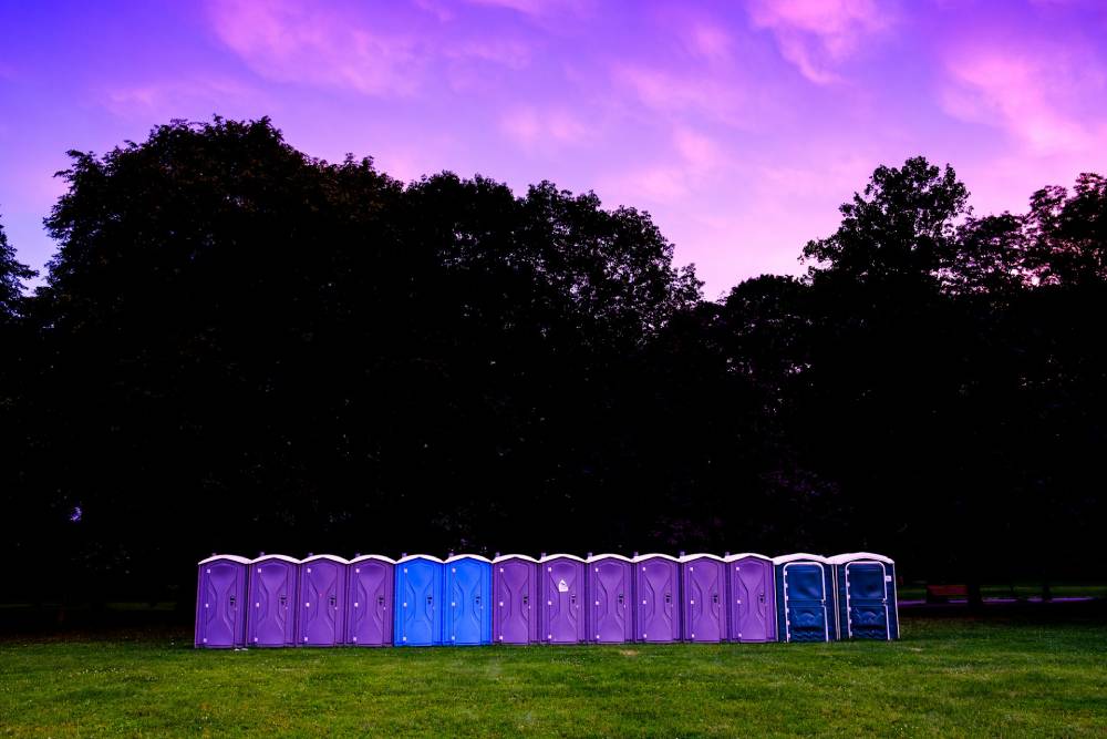 Key Factors to Consider When Renting Portable Toilets for Your Event