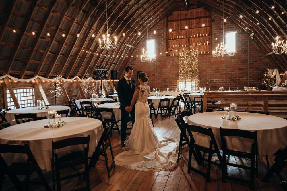 The Everlasting Charm of Rustic Weddings