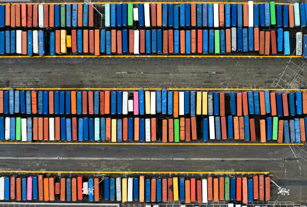 Why Businesses Need to Utilize a Customs Broker